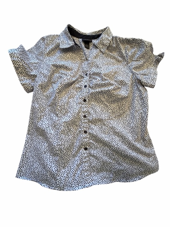 Lane Bryant Tops - Lane Bryant short-sleeve button-down shirt-Size 18- Rusched Front